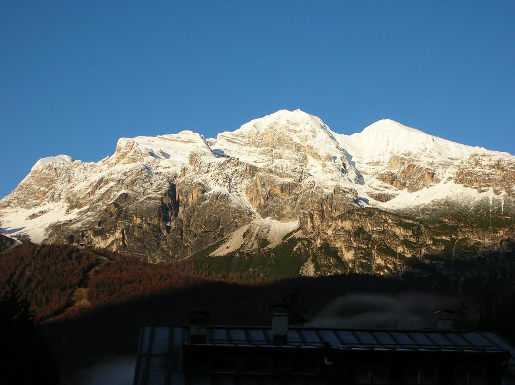 Daniela Apartment Cortina d'Ampezzo Ngoại thất bức ảnh