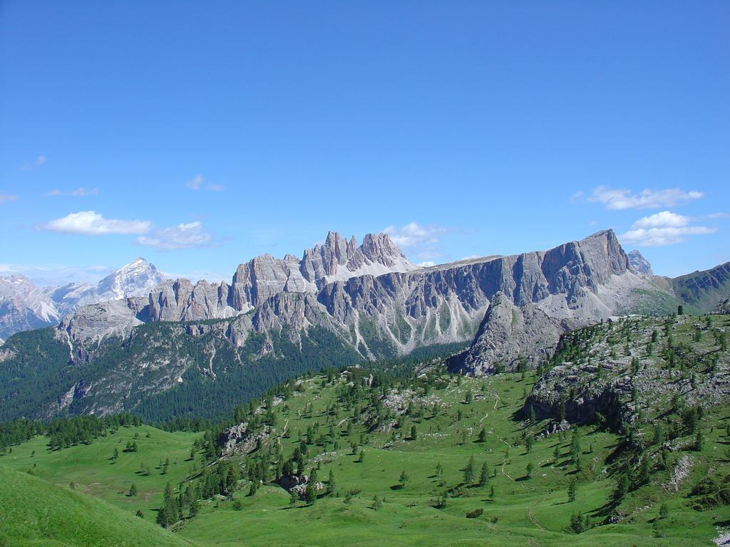 Daniela Apartment Cortina d'Ampezzo Ngoại thất bức ảnh